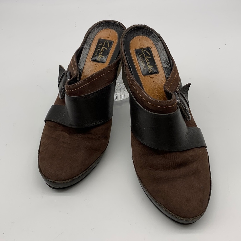 Clarks Artisan Brown Suede and Leather Clogs size 8M
